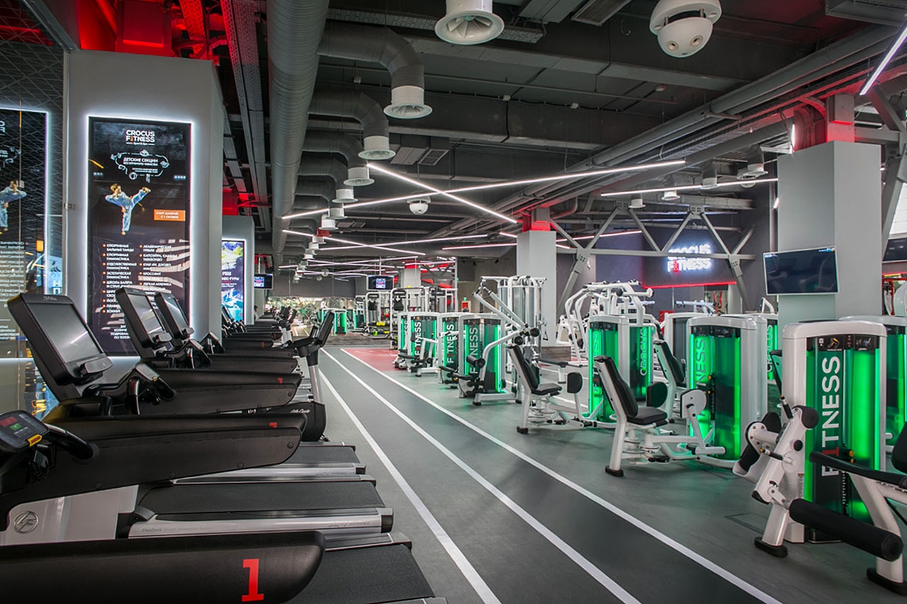 Crocus Fitness Первый