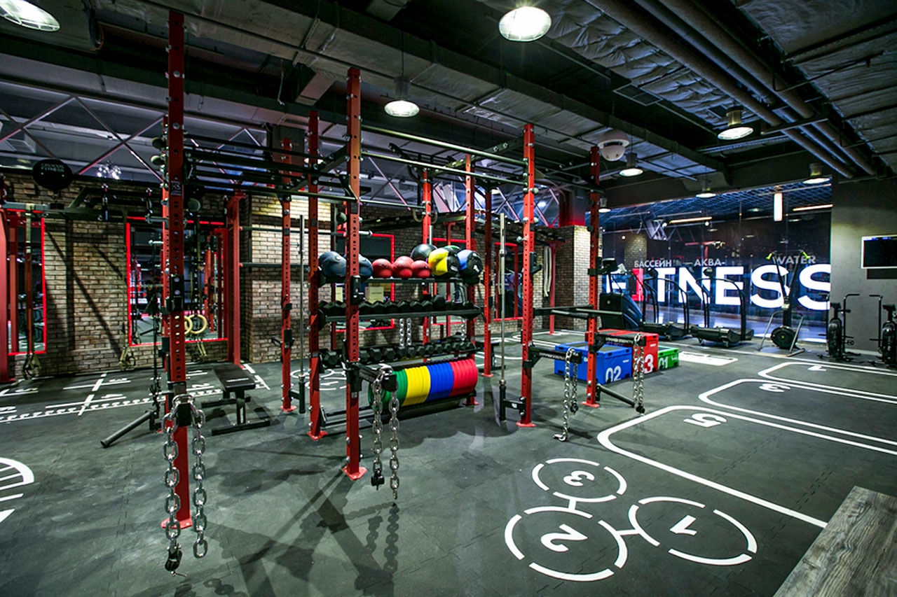 Crocus Fitness Первый