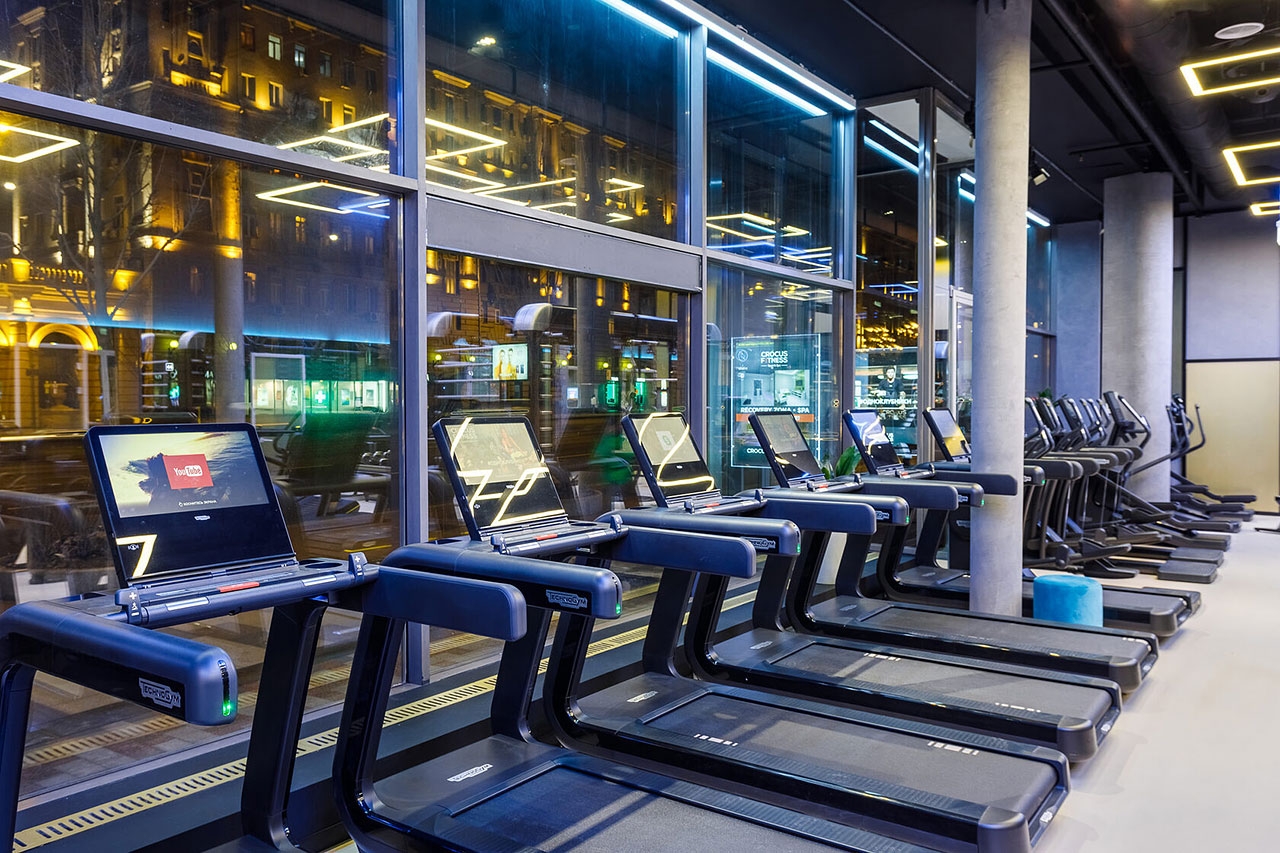 Crocus Fitness Курская