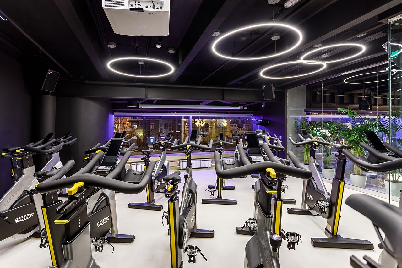 Crocus Fitness Курская