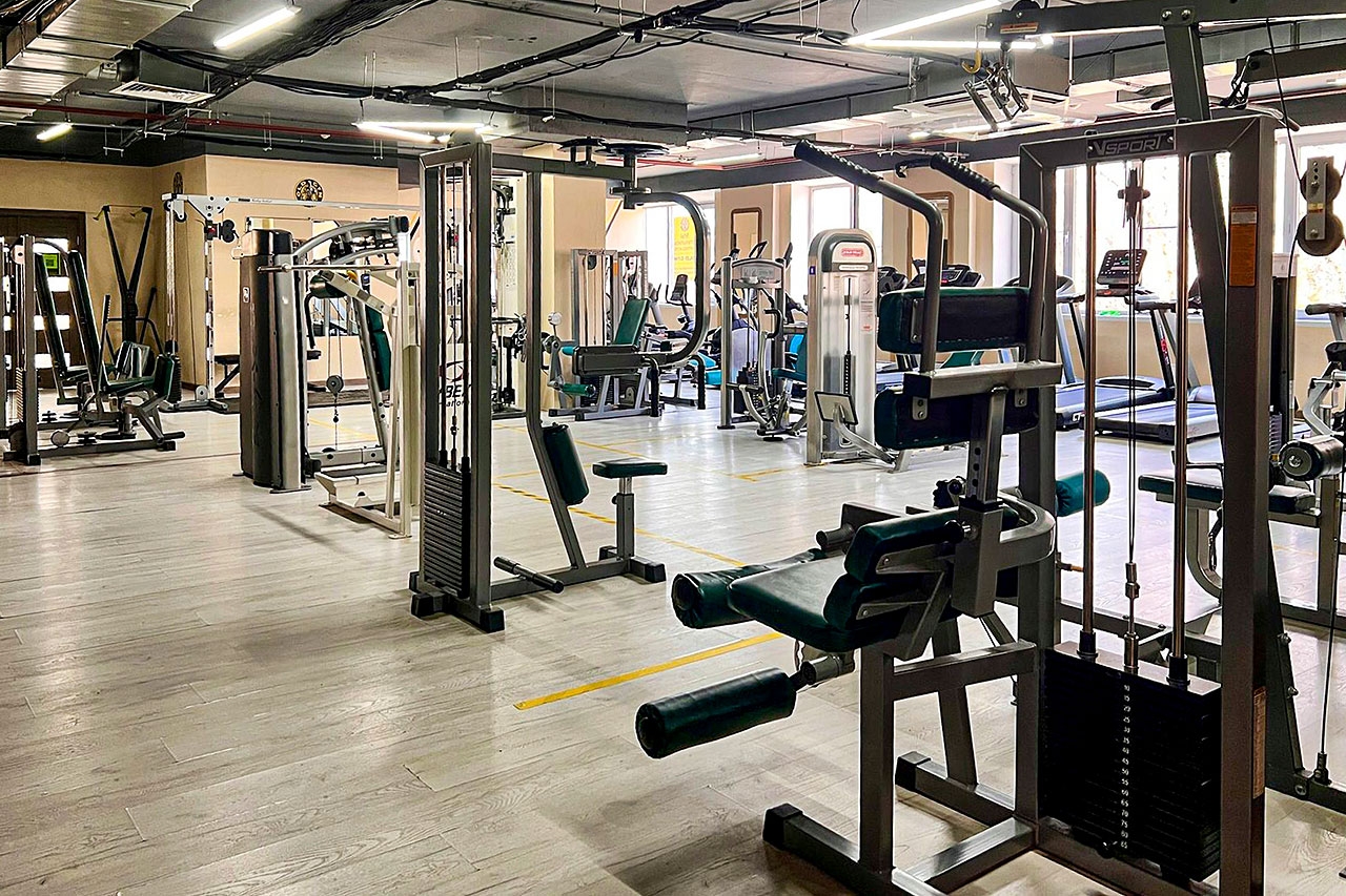 OLD GYM