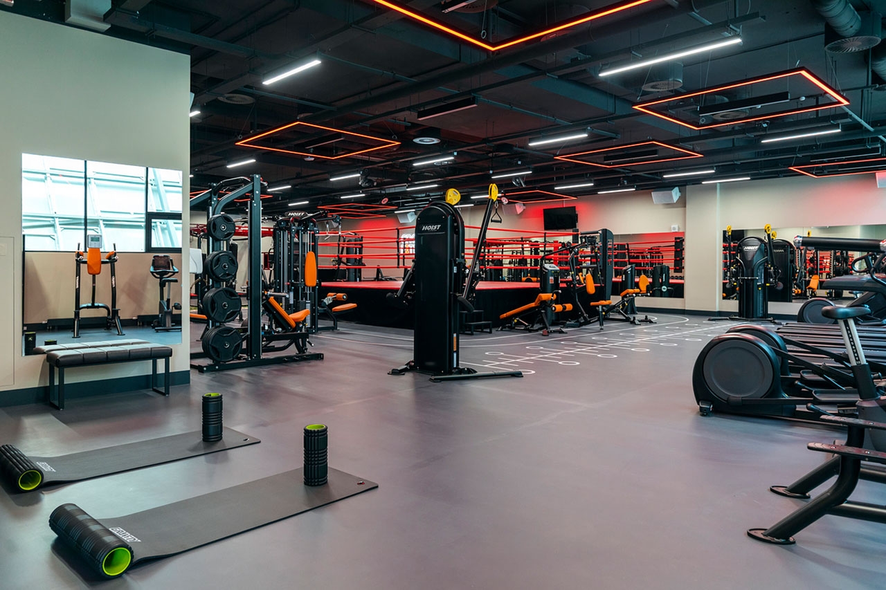 CROCUS FITNESS НАВКА АРЕНА