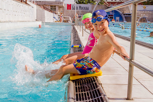 СОК «Чайка» проводит набор детей от 7 до 16 лет в детские группы по оздоровительному плаванию