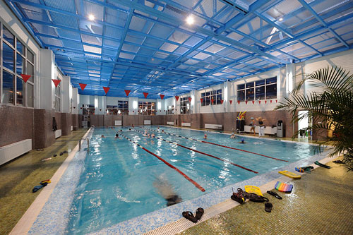 Фитнес-клуб Sporttown с 25-метровым бассейном