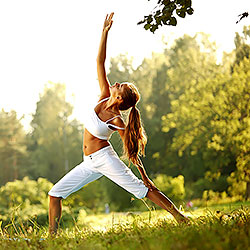 Фитнес-клуб «MANХЭТТЕН» приглашает всех на Outdoor Yoga!