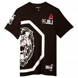 Reebok и UFC выпустили коллекцию одежды для поклонников боевых искусств.