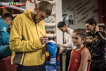 Бокс. Легендарная команда «Астана Арланс» провела открытую тренировку в «Академии бокса»